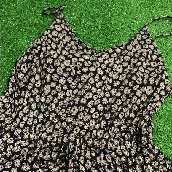 - H&M ROMPER - - Picture 4 of 4